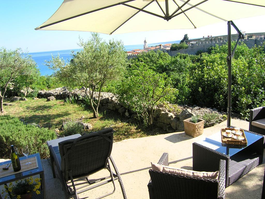 Apartments Dagmar Крк Екстер'єр фото